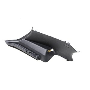 Moldura Coluna C Esquerda Mercedes A200 2015 A1766900425