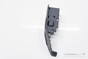 MOLDURA ACABAMENTO DOBRADICA ESQ CAPO AUDI Q3 8U 2.0 180CV 8U0823629