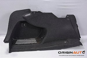 FORRO ACABAMENTO ESQUERDO PORTA MALAS BMW 320i F30 7289011