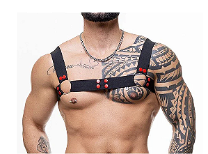 Harness Elástico Preto com Argolas em Detalhes Vermelho