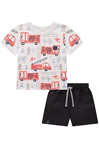 CONJUNTO CAMISETA MANGA CURTA EM MALHA COMFY E BERMUDA EM NYLON LUC.BOO