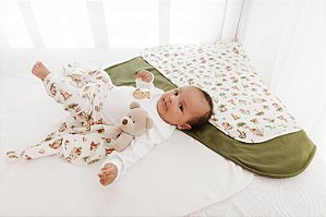 CONJUNTO BODY MANGA LONGA COM CALÇA MIJÃO DE PÉ REVERSÍVEL TEMA BOSQUE MINI BEAR
