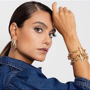 Meia Argola Quatro fios com Zircônias Brancas Banhada no Ouro