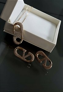Brinco Valentino Cravejado com zirconias