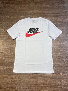 Camiseta Nike Sportswear Mini Swoosh - Lnk Multimarcas