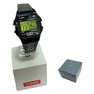 Relógio Timex Unissex Digital Vintage T 80 Preto TW2R79400