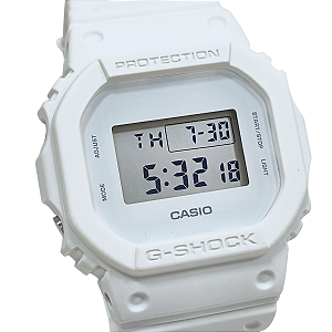 Relógio Casio Masculino G Shock Digital Monocromático Branco DW-5600WW-7DR