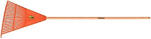 Vassoura Plástica Laranja Tramontina com 22 Dentes e Cabo de Madeira 120 cm