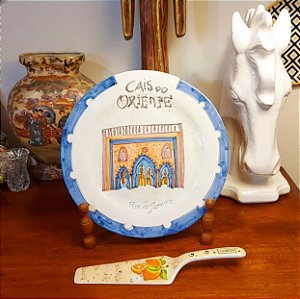 Prato de bolo em porcelana