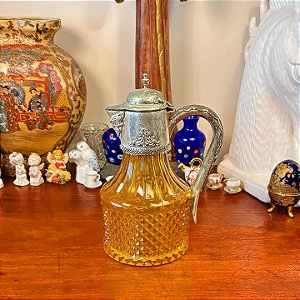 Antiga  jarra em estilo Art Nouveau.