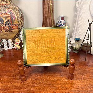 Caixa de charutos Havana com  8 charutos.