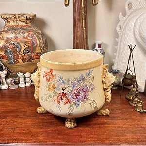 Cachepot ‘pata de leão’ em faiança.