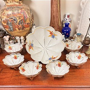 Conjunto de sobremesas em delicada porcelana CSA Pedreira