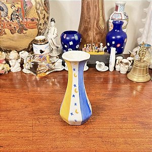Vasinho em cerâmica pintado a mão