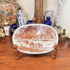 Pequena travessa funda em porcelana Renner, série Medaillon.