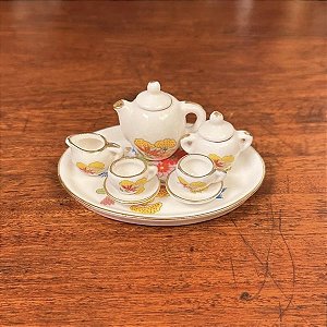 Encantador mini conjunto em porcelana