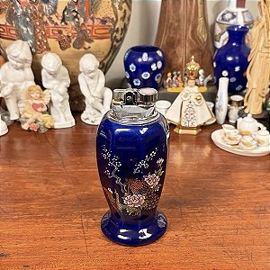 Isqueiro antigo em porcelana japonesa