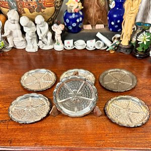 Conjunto de 6 porta-copos antigos.