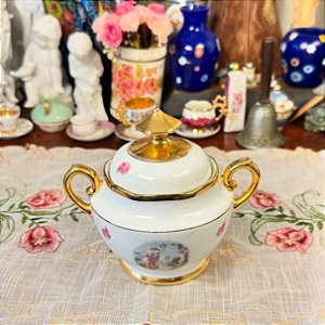 Açucareiro em antiga porcelana Real.