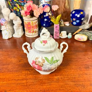 Açucareiro em antiga porcelana Real.