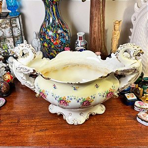 Antiga floreira em porcelana Zappi.