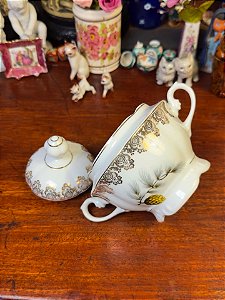 Açucareiro em antiga porcelana Real