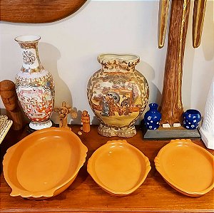 Conjunto com 3 assadeira em cerâmica.