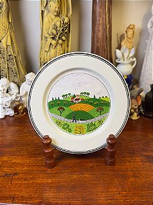 Prato em porcelana Villeroy & Boch.