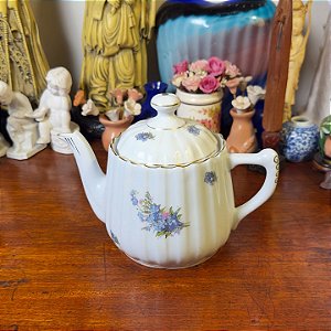 Bule Porcelana Nacional Utinga.