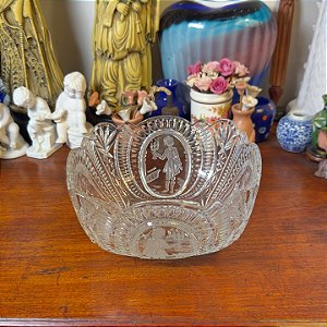 Centro de Mesa em Cristal Lapidado.