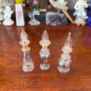 Trio de perfumeiros egípcio.
