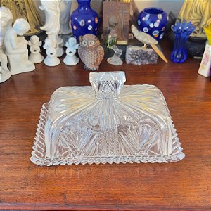 Antiga Manteigueira de Cristal.