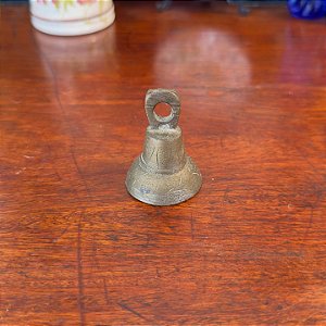 Pequeno Sino em Bronze