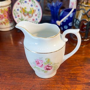 Cremeira em Porcelana Real