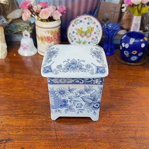 ANTIGA CAIXA EM PORCELANA SCHMIDT