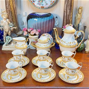 JOGO DE CAFÉ ANTIGO EM PORCELANA