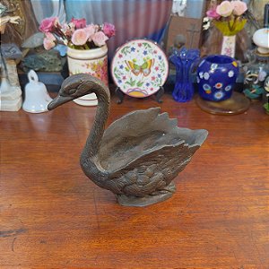 CISNE FLOREIRA EM BRONZE