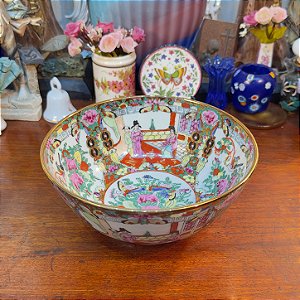 TIGELA ANTIGA EM PORCELANA CHINESA FAMÍLIA ROSA
