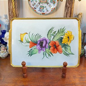 Antiga Bandeja em Porcelana Schmidt Pintada a Mão.
