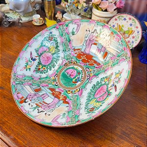 Prato fundo em Porcelana Oriental Família Rosa