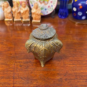 Antigo Tinteiro de Mesa em Bronze.