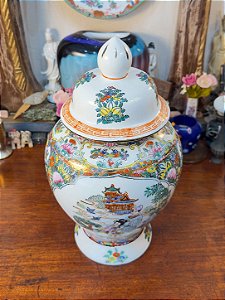 Potiche em Porcelana Chinesa Família Rosa