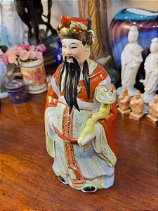 Escultura Antiga em Porcelana Chinesa – Sábio Lu Xing.