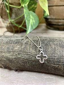 Colar trevo vazado Prata 925