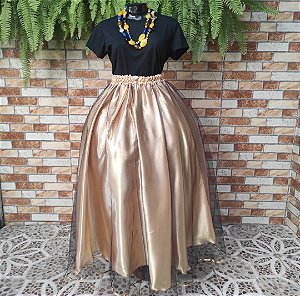 Saia tule preto com forro dourado
