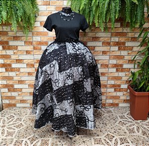 Saia tafetá bordado preto com prata