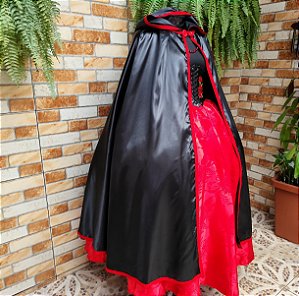 Capa cetim preta/vermelha