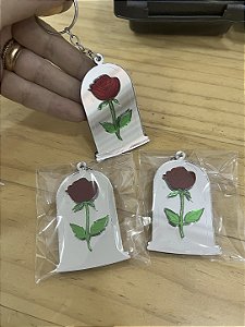 Lembrancinha A Bela e a Fera – Rosa Vermelha na Cúpula Personalizada