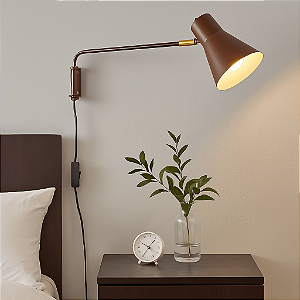 Arandela de Parede Eleonor Com Cúpula Articulada