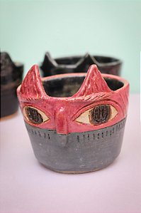 POTINHO FAMILIA /VERMELHO OLHOS